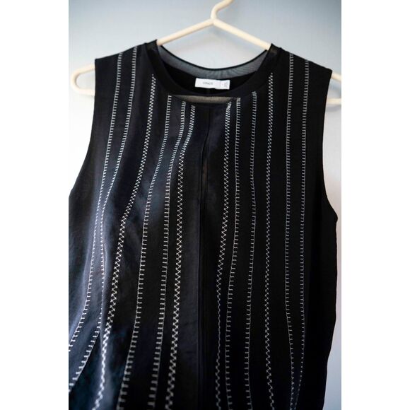 Vince 100% Silk Sleeveless Black Stitch Tank Top Blouse Luxury Basics sz S - Picture 7 of 12